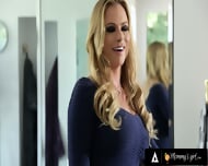 MOMMY’S GIRL Nosy Neighbor eporn Caught MILF Reena Sky Stepdaughter Tiffany Watson GERMAN